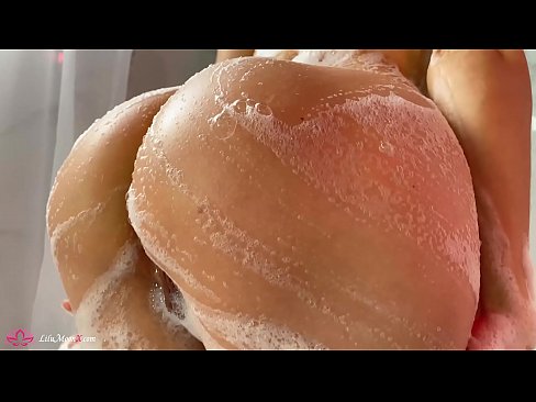 ❤️ Brunetka masturbira pičko z vibratorjem do intenzivnega orgazma pod tušem ❤❌ Domače porniče na sl.xsexshop.ru ❌️❤
